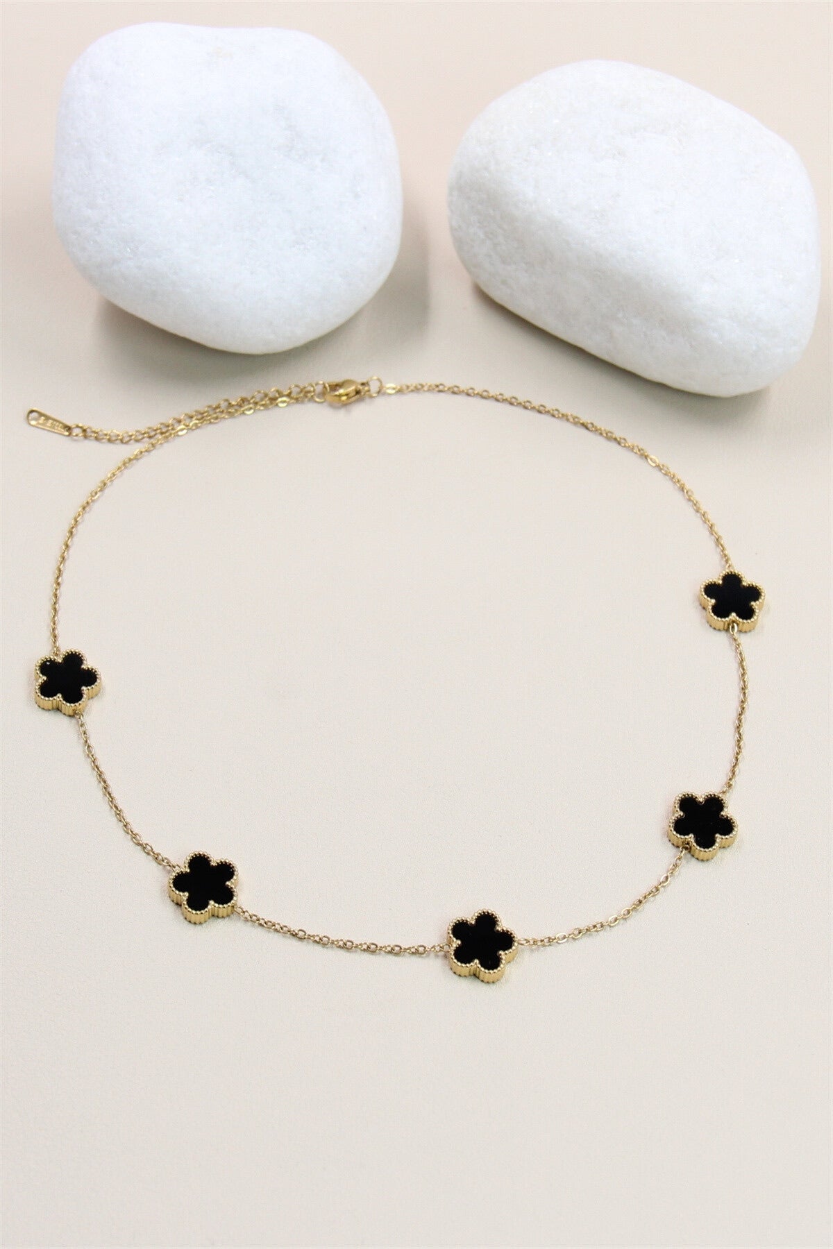 Gold Trinity Necklace