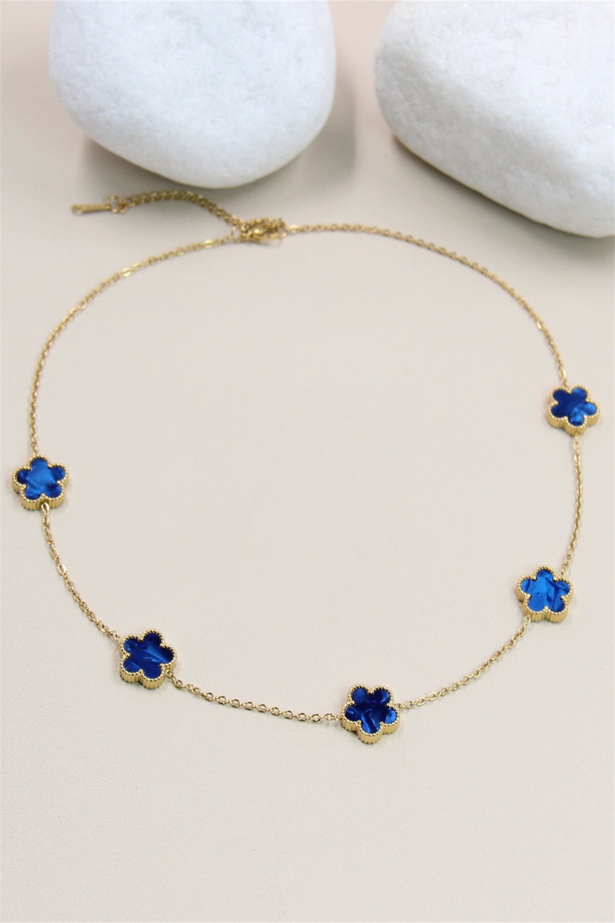 Gold Trinity Necklace