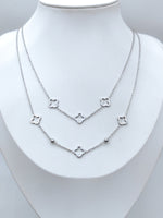 Load image into Gallery viewer, Layered Open Clover Necklace
