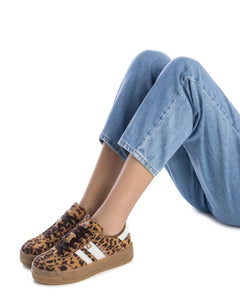 Leopard print Trainer from Xti 13