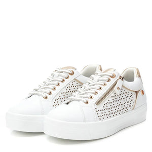 White Trainer from Xti 7