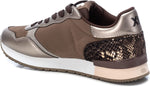 Load image into Gallery viewer, XTI Flat Sole Runner Taupe/ Pewter. XTW12
